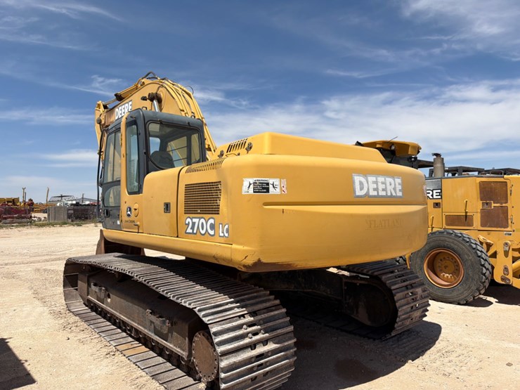 2005-deere-270c-lc-image-10