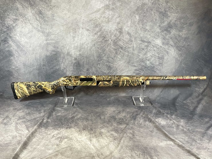 #10364-•-winchester-sxp-12-ga.-pump-action-shotgun,-sn:-tr6022-036177sp-image-1