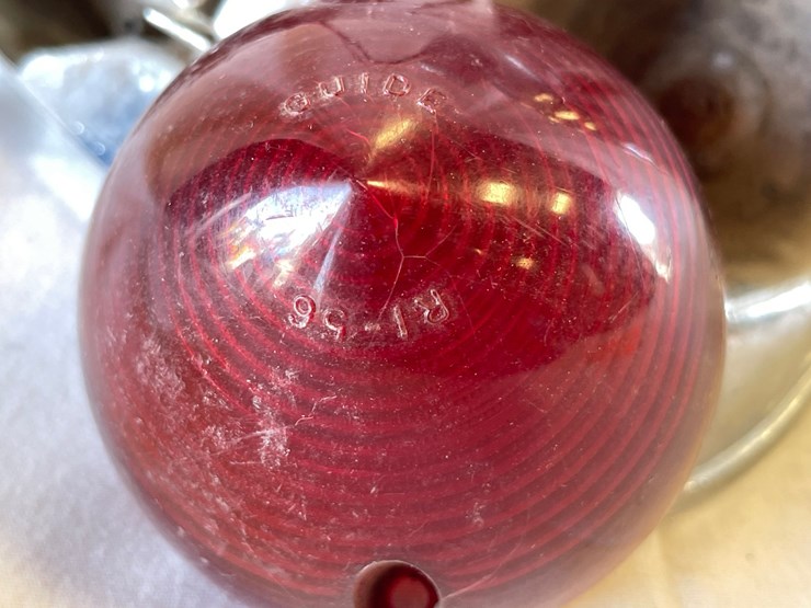 #5380-•-chevrolet-fuel-cap-door-and-tail-light-(las-cruces,-nm)-image-22