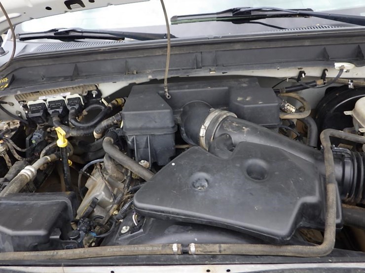 2011-ford-f350-image-13