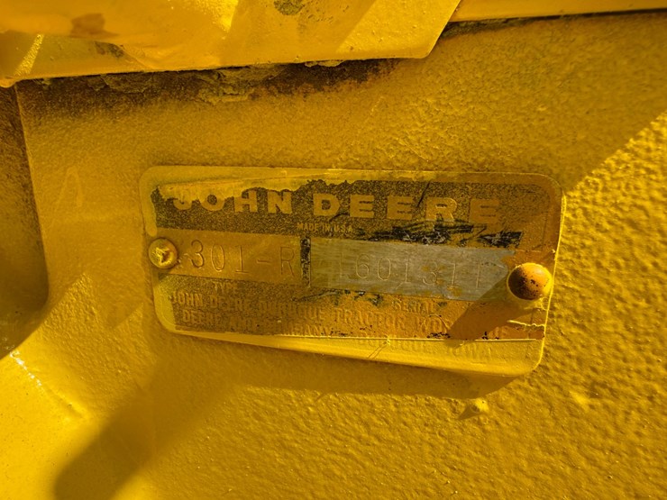 john-deere-301-image-30