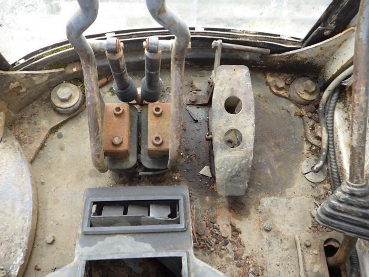 1998-kobelco-sk75-ur-hydraulic-excavator-image-42