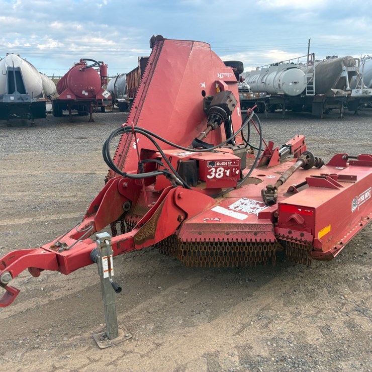 BUSH HOG 3810