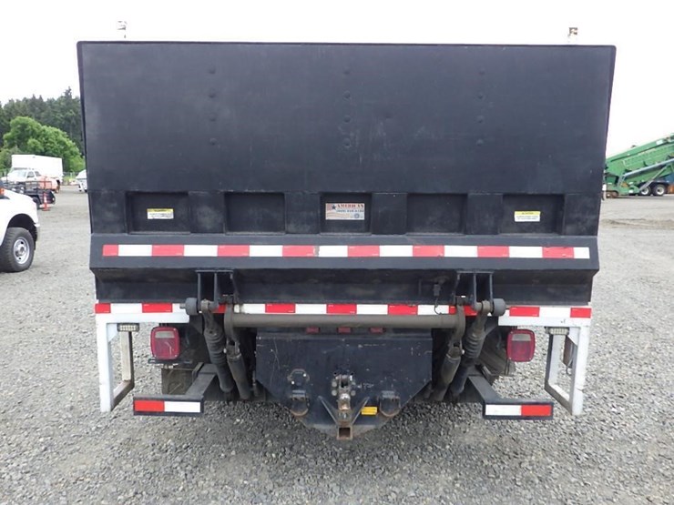 2011-ford-f550-image-6