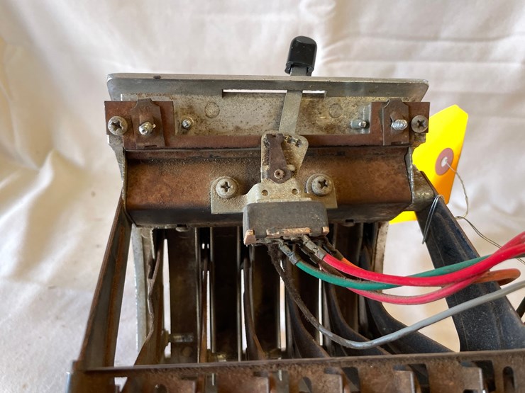 #5381-•-chevrolet-heater-control-with-ac-(las-cruces,-nm)-image-8