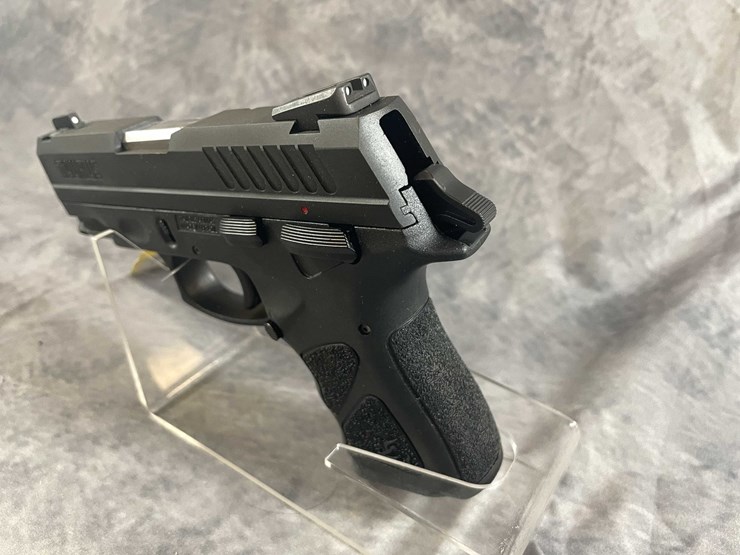 #10296-•-taurus-th9c-compact-9mm-luger-pistol,-sn:-acn752144-image-10