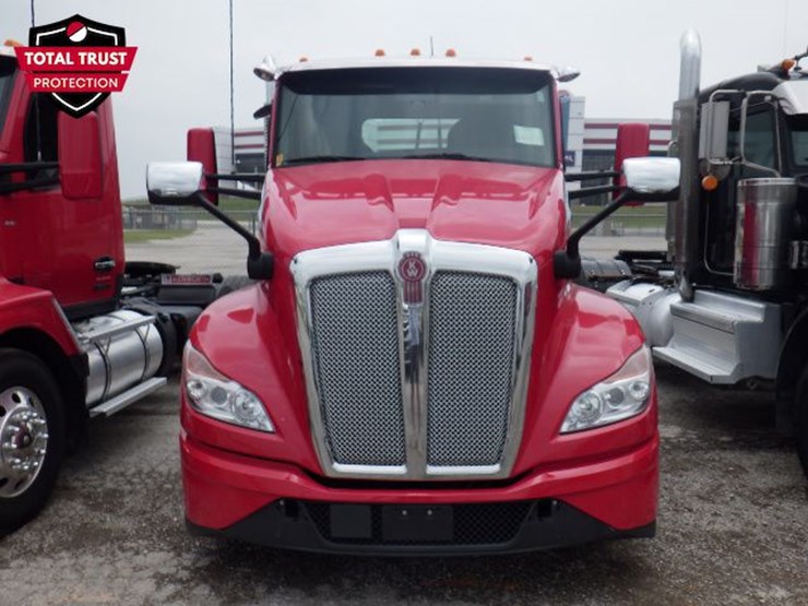 2023-kenworth-t680-image-2