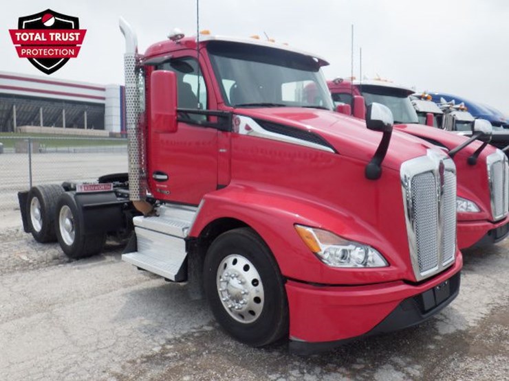 2023-kenworth-t680-image-4