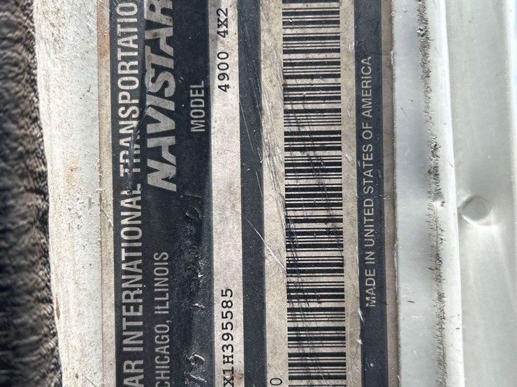 2001-international-4900-image-5