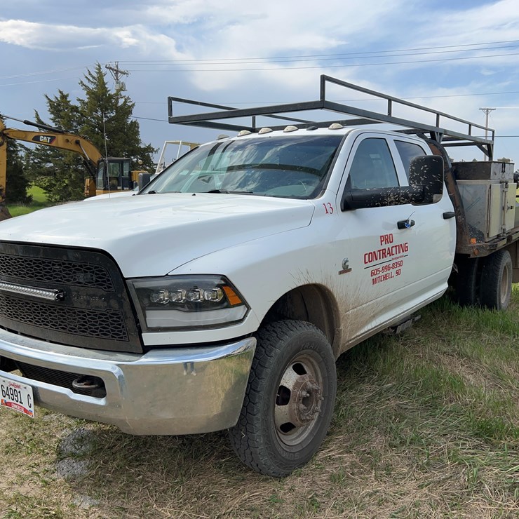 2017 DODGE 3500