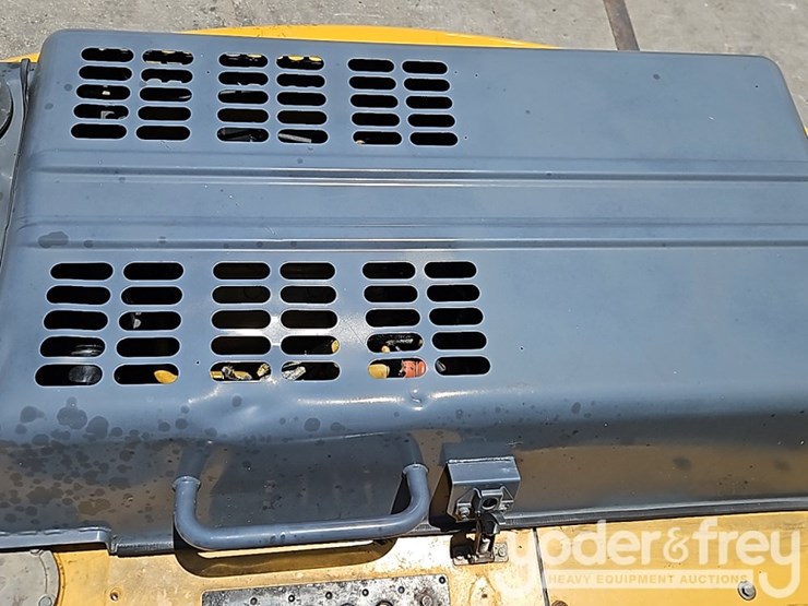 deere-130g-image-32