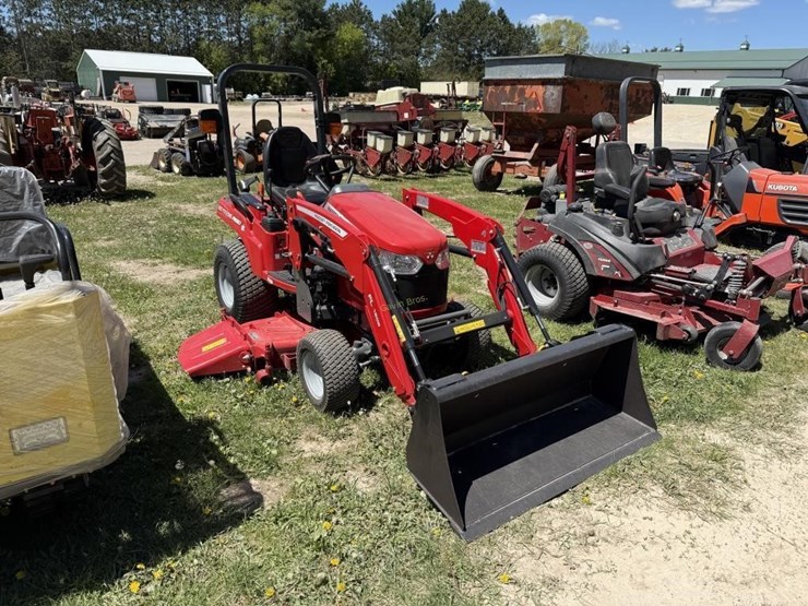2019-massey-ferguson-gc1723e-image-3
