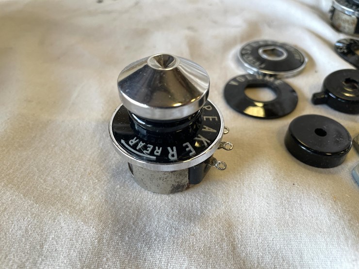 #5387-•-chevrolet-radio-(las-cruces,-nm)-image-14