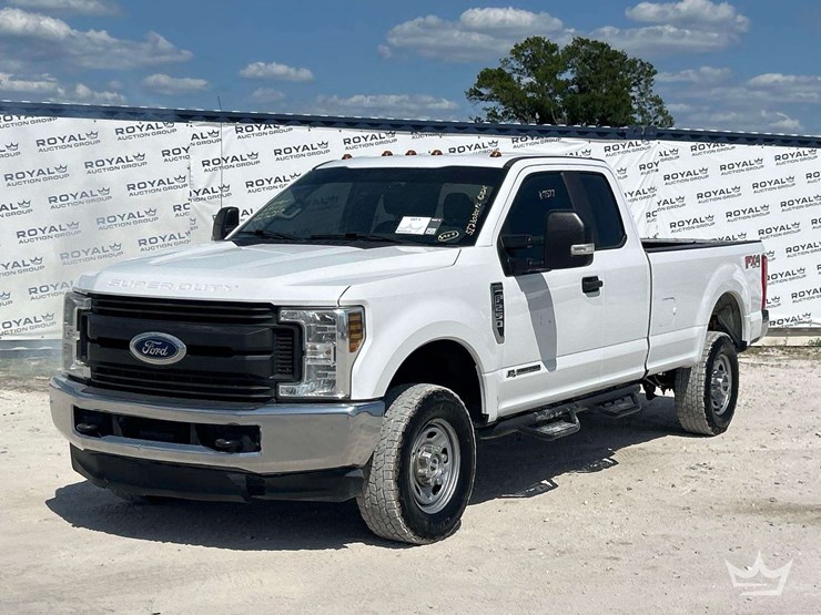 2019-ford-f250-image-1
