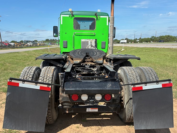 2020-kenworth-t880-image-5