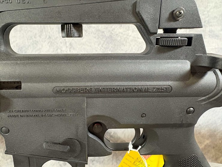 #10340-•-mossberg-715-tactical-22-lr-semi-auto-rifle,-sn:-elg3434270-image-11