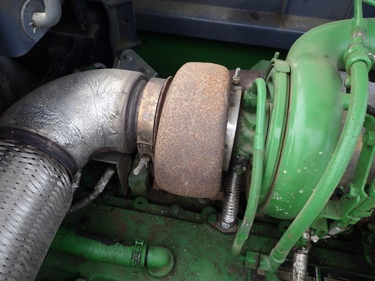2017-deere-3754g-image-41