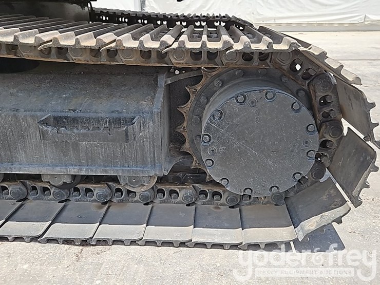 deere-130g-image-25