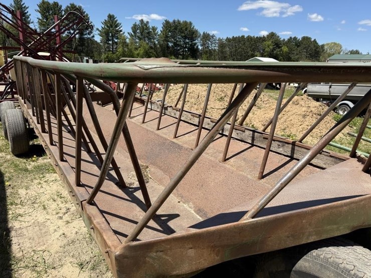si-20'-tricycle-front-feeder-image-4