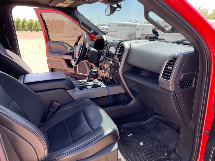 2019-ford-f150-image-61