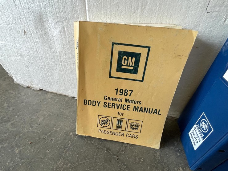 #5405-•-1987-service-manuals-(las-cruces,-nm)-image-6