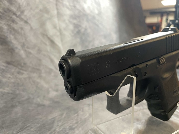 #10298-•-glock-model-27-40-s&w-pistol,-sn:-nwt212-image-9