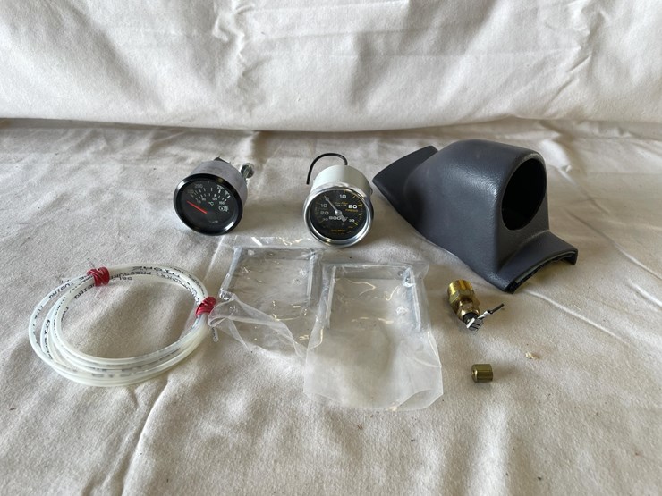 #5371-•-boost-gauge-with-pod-mount-(las-cruces,-nm)-image-1