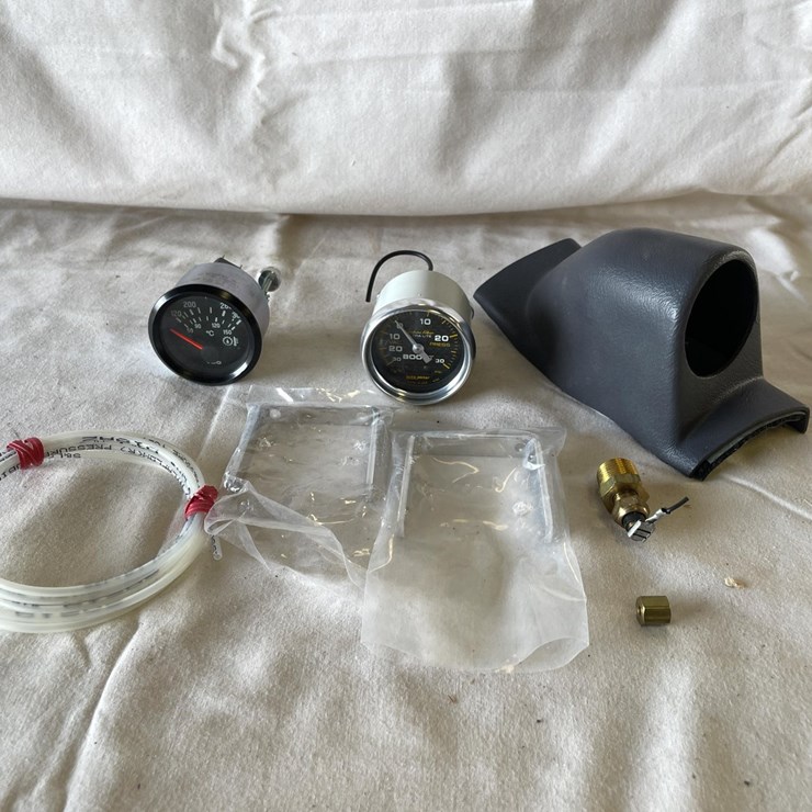 #5371 • Boost Gauge with Pod Mount (Las Cruces, NM)