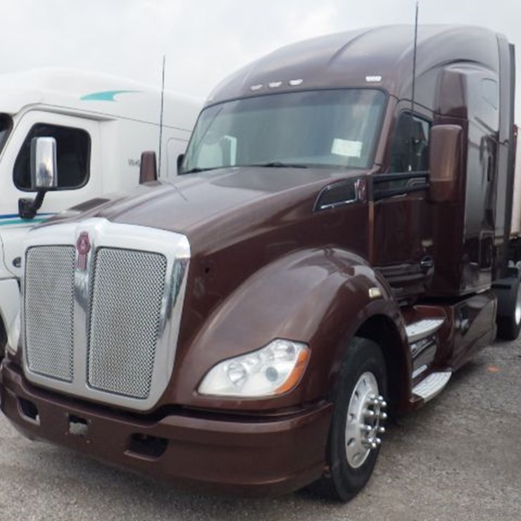 2016 KENWORTH T680