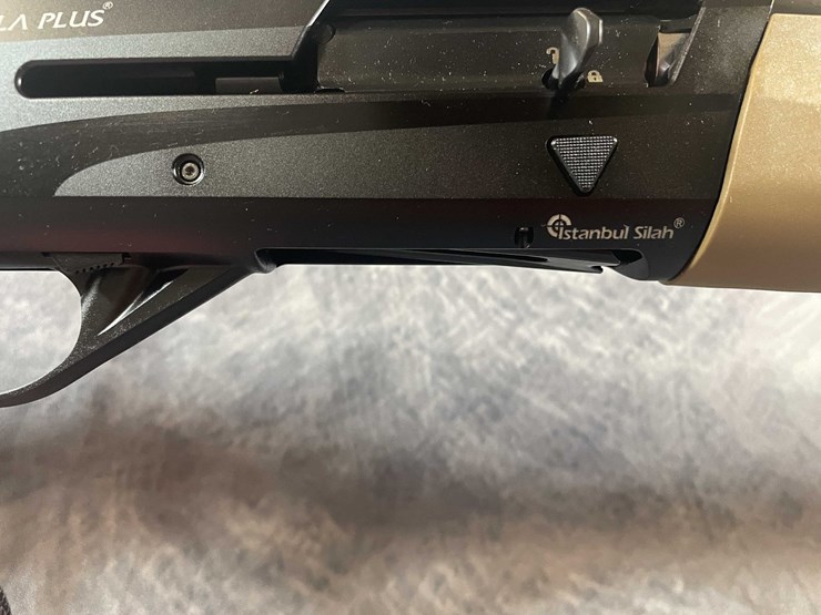 #10359-•-impala-plus-nero-desert-12-ga.-semi-auto-shotgun,-sn:-60-h23yt-0010063-image-18
