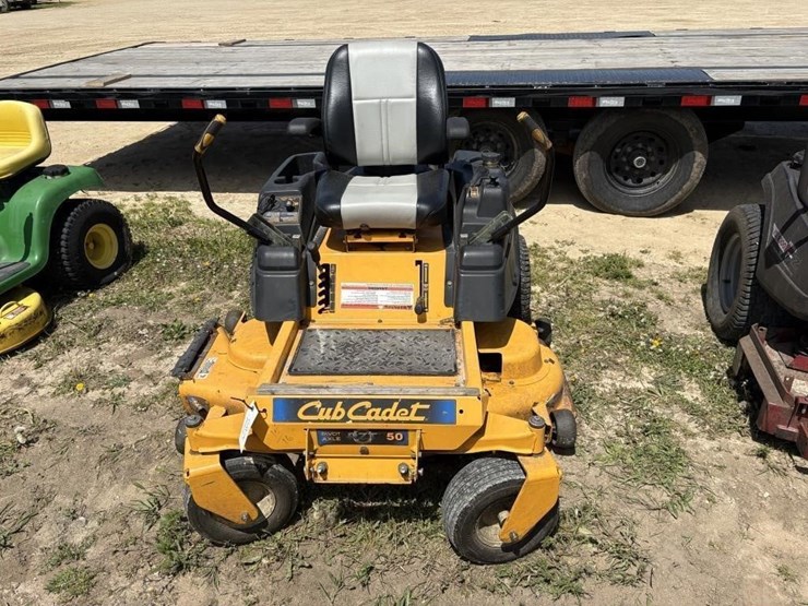 cub-cadet-rzt50-image-1