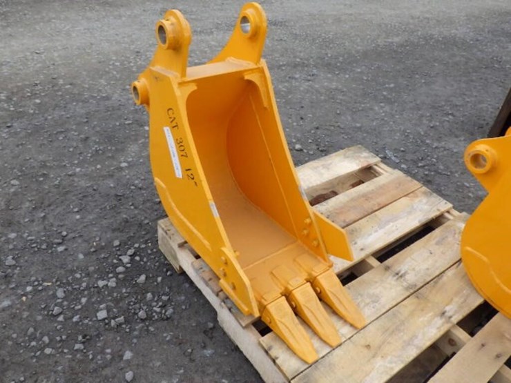 caterpillar-307-image-4