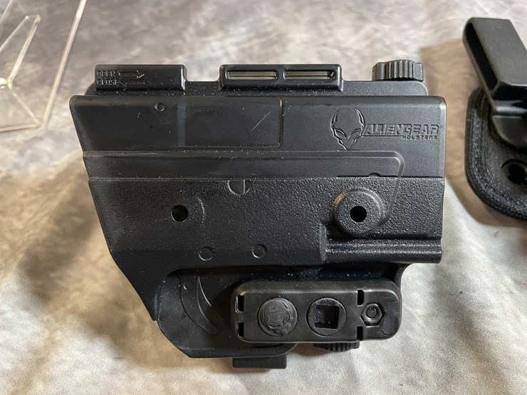 #10329-•-springfield-xd-9mm-luger-pistol,-sn:-gm824388-image-29