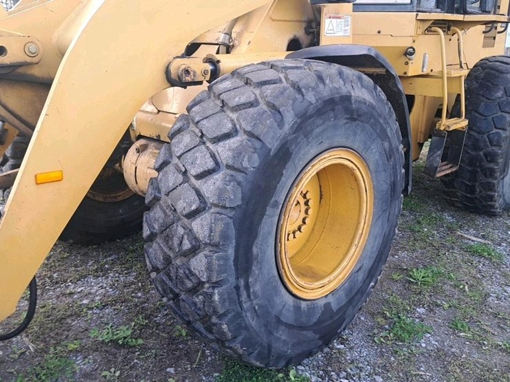 caterpillar-928g-image-33