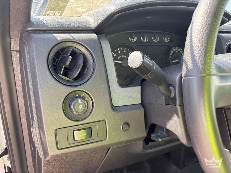 2011-ford-f150-image-13