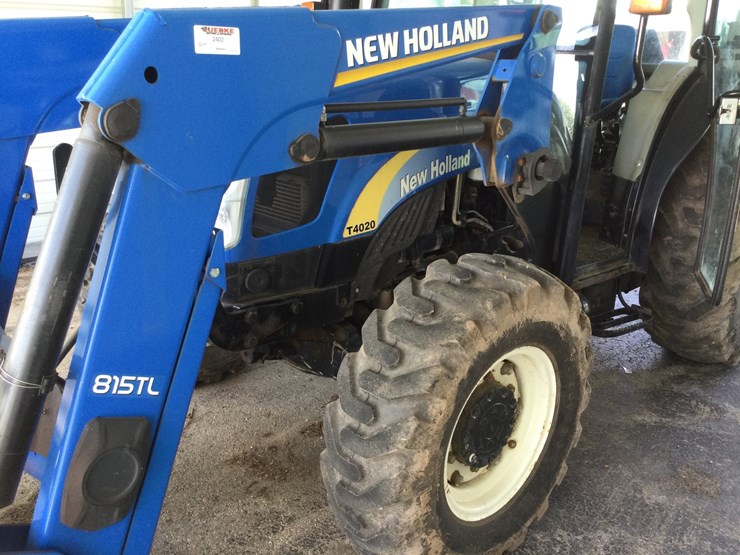 new-holland-t4020-image-5