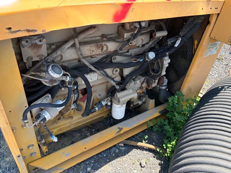 john-deere-6068t-image-6