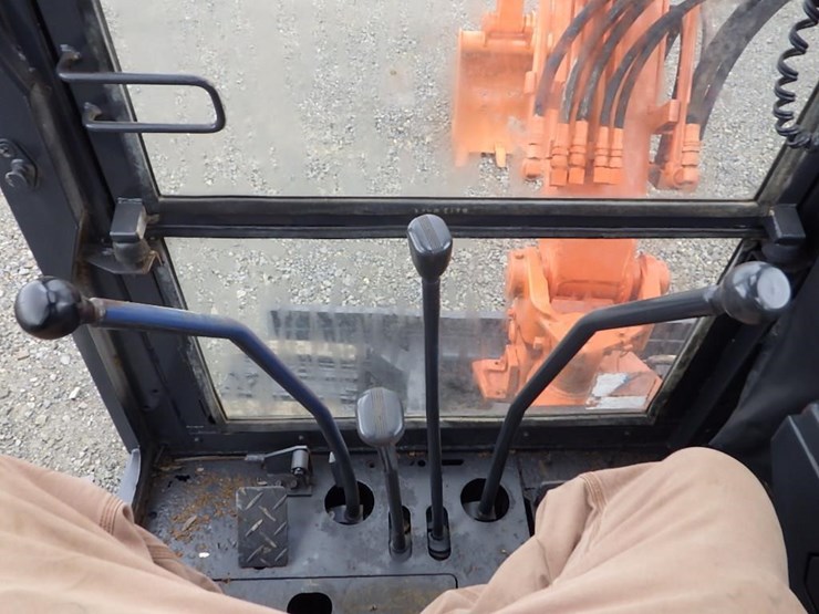 kubota-kh030-image-38