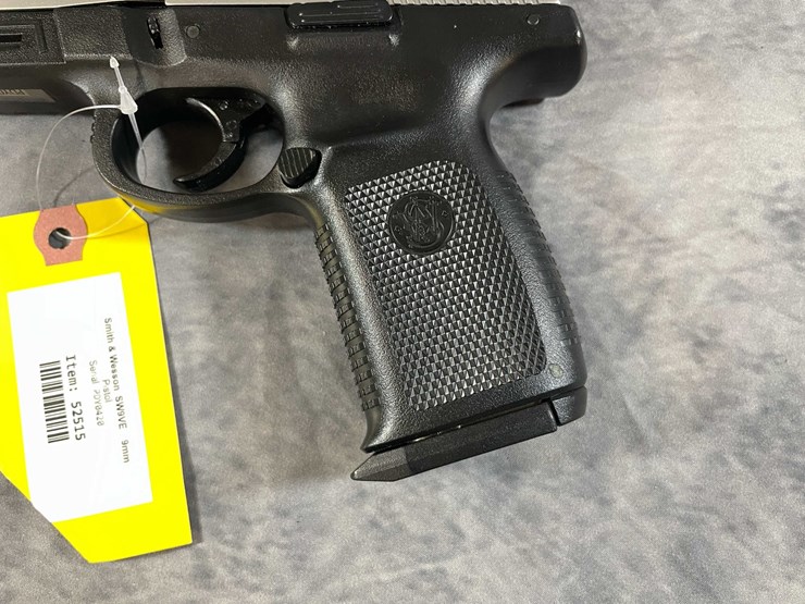 #10302-•-smith-&-wesson-sd9ve-9mm-luger-pistol,-sn:-pdy0420-image-8