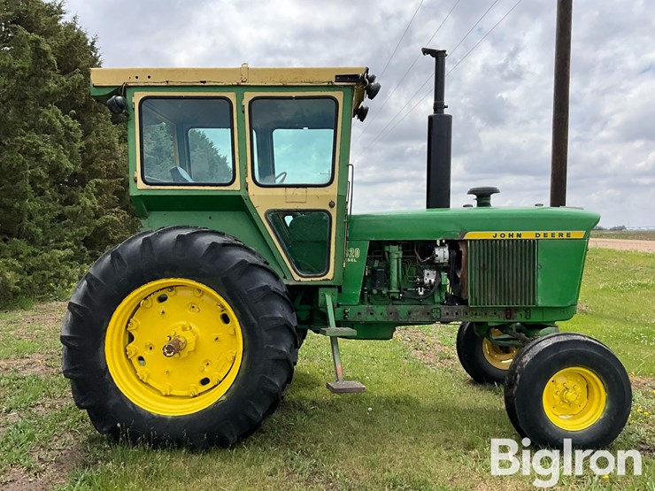 1971-john-deere-4320-image-4