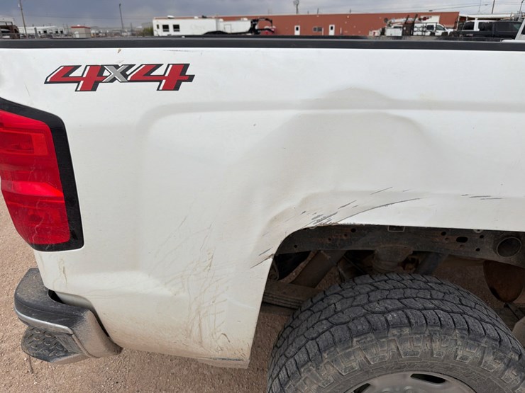 2019-chevrolet-silverado-2500hd-image-5