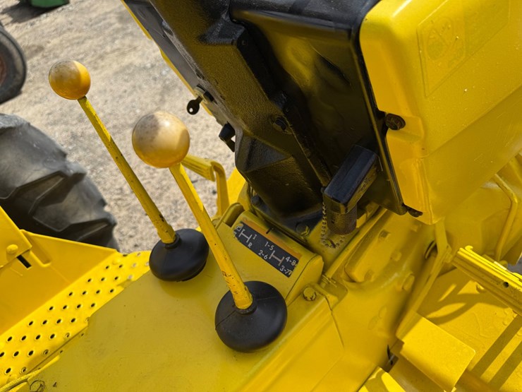 john-deere-301-image-32