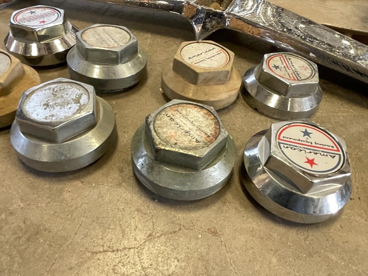 #5401-•-huge-lot-of-classic-car-parts-(las-cruces,-nm)-image-17