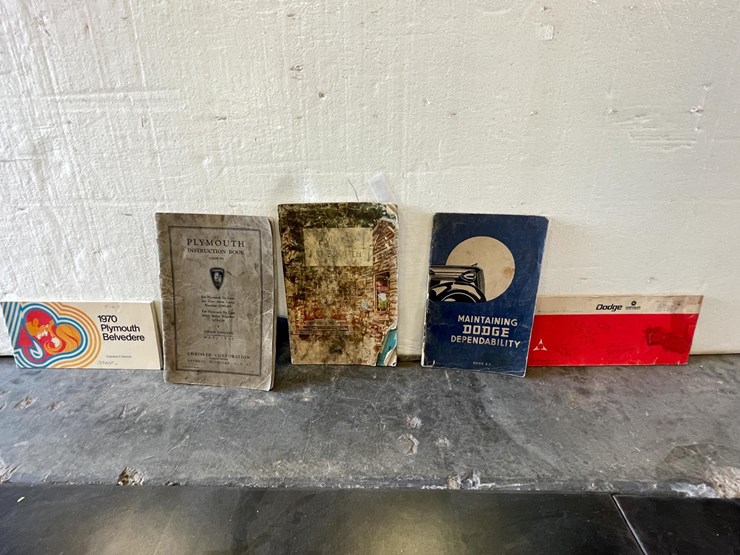#5412-•-vintage-dodge-and-plymouth-owner's-manuals-(las-cruces,-nm)-image-1