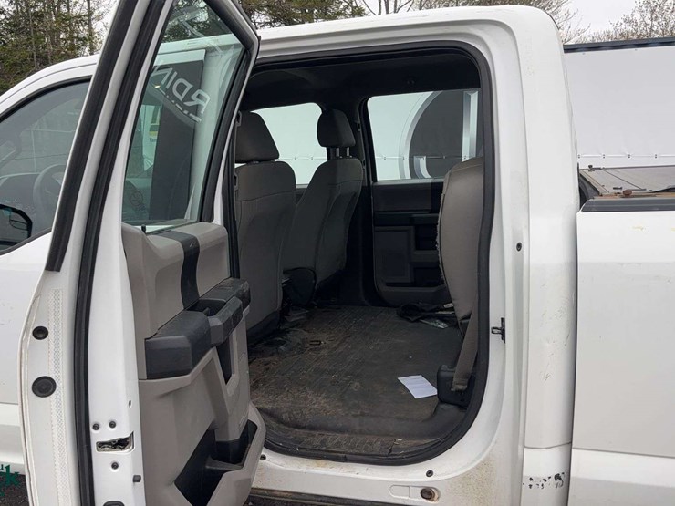 2016-ford-f150-image-12