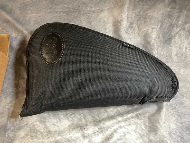 #10279-•-browning-buckmark-22-lr-pistol,-sn:-us515yx16135-image-19