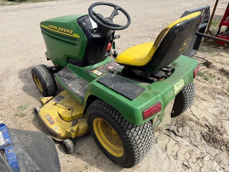 john-deere-345-image-6