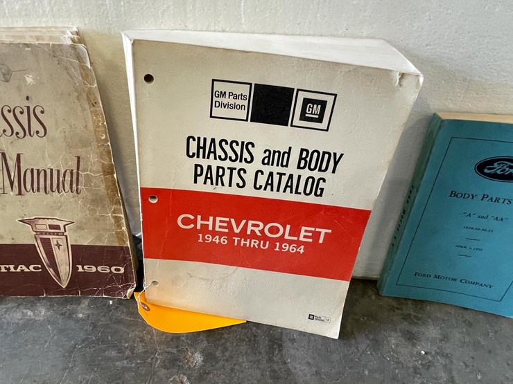#5410-•-vintage-ford,-gm,-and-pontiac-manuals-(las-cruces,-nm)-image-3