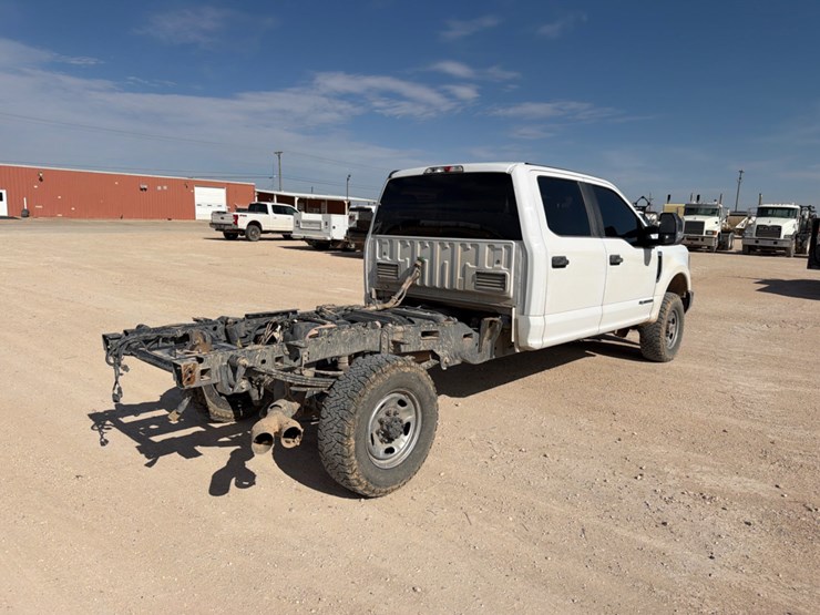 2018-ford-f350-image-5
