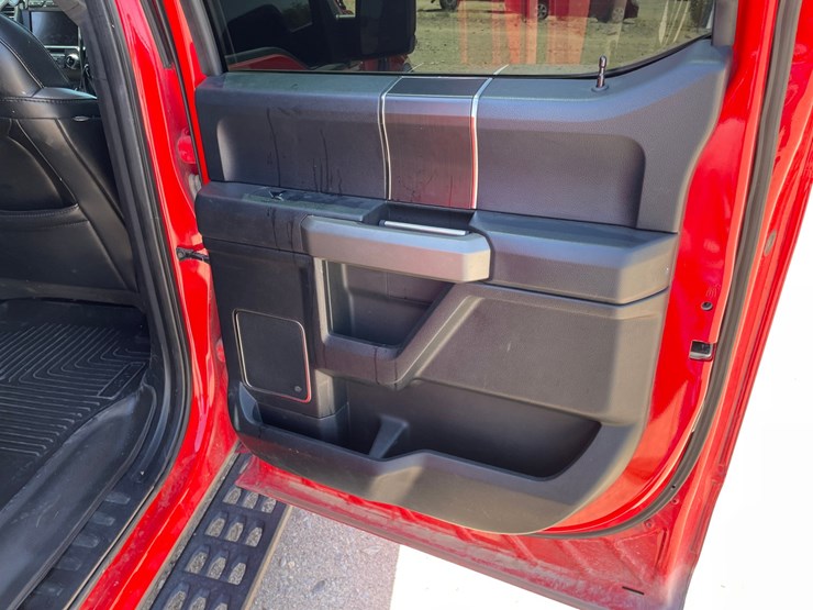 2019-ford-f150-image-58